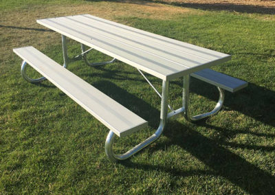 Galvanized Picnic Tables With Round Legs