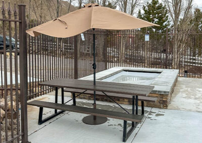 Aluminum Non-Tipping Umbrella Picnic Table