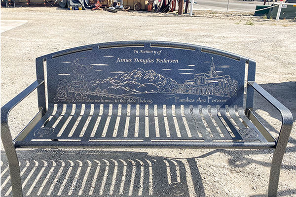 Memorial steel bench by Smith Steelworks