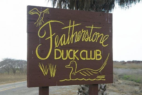 Featherstone Duck Club Inspiration Bench